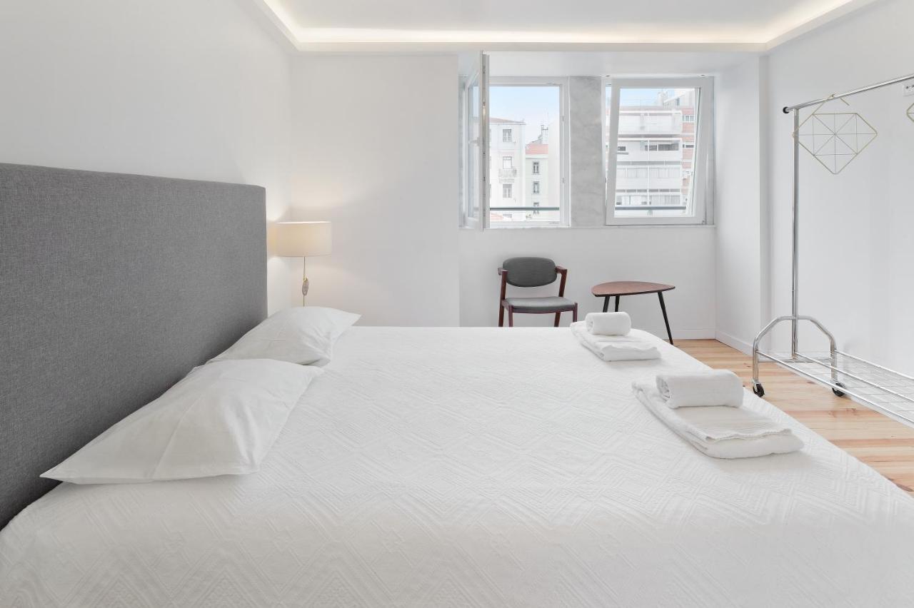 Room With Private Bathroom -Alcantara Lisboa Dış mekan fotoğraf